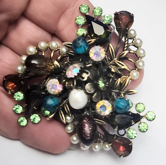 Vtg Miriam Haskell Unsigned Large Layered Uranium Faux Pearl Pin Brooch - Picture 2 of 3